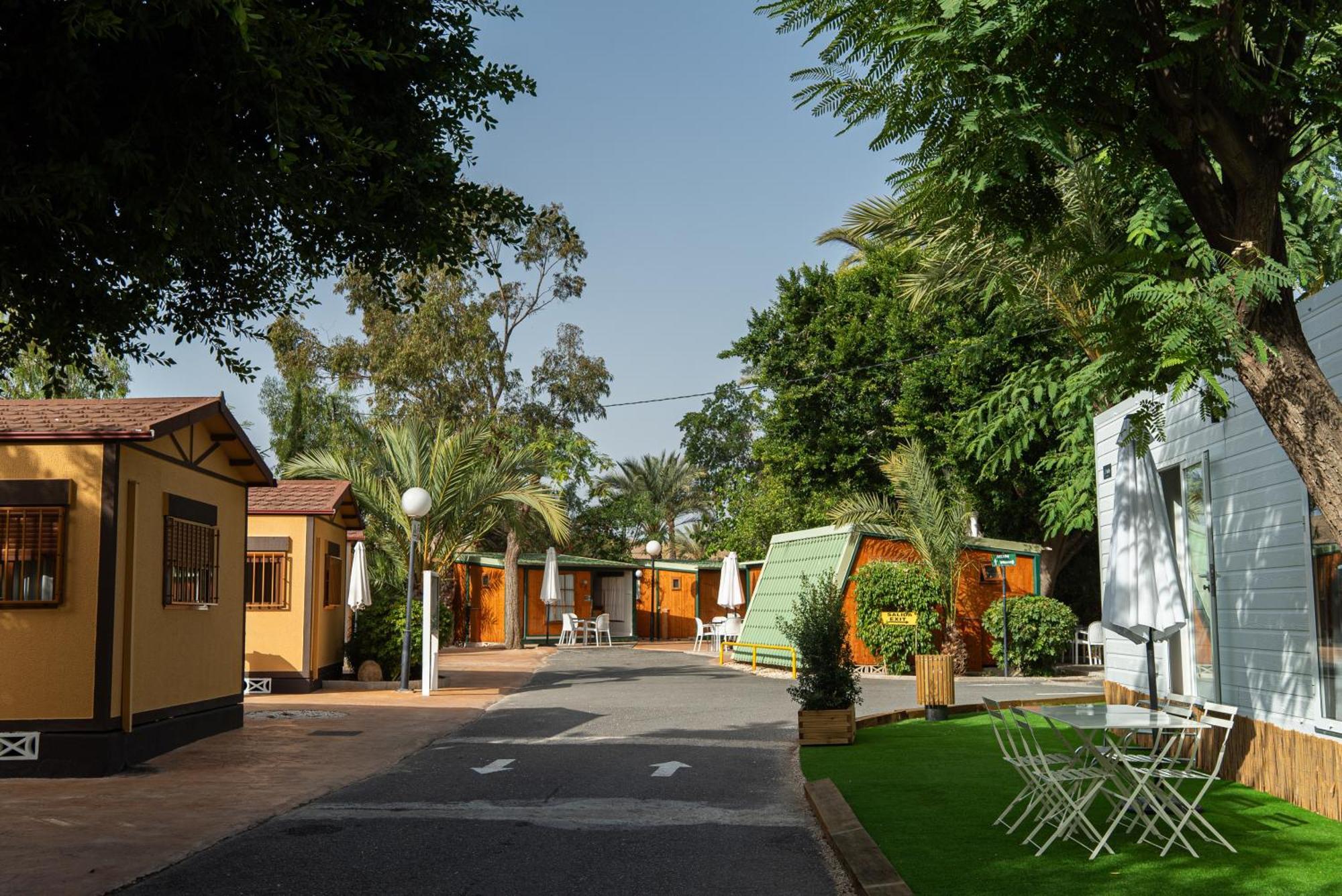Camping Las Palmeras Crevillente Bagian luar foto