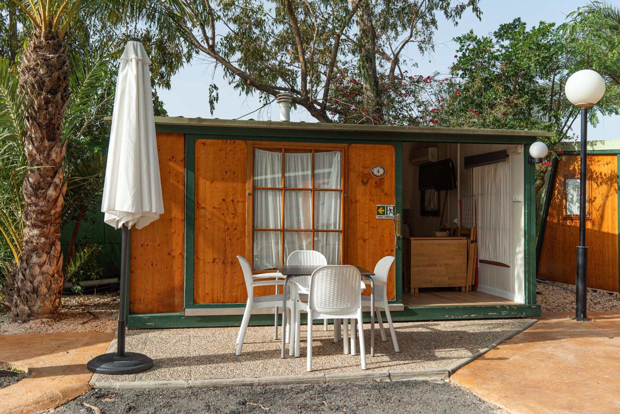 Camping Las Palmeras Crevillente Bagian luar foto